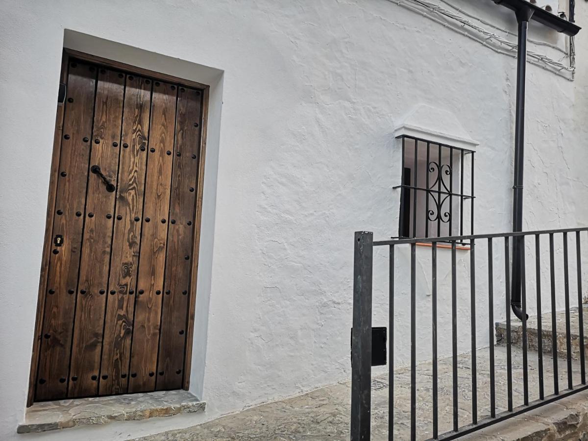 Mi Pequena Abril Villa Grazalema Luaran gambar
